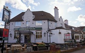 Corner House Inn By Greene King Inns